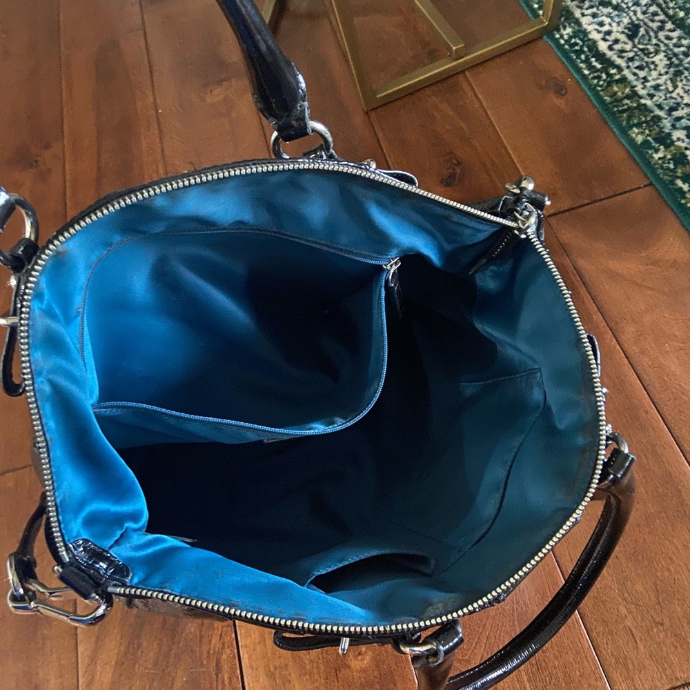 Genuine Coach purse - Picture 2 of 3